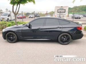 BMW Gran Turismo GT 320d M Sport Premium 2020 года из Южной Кореи