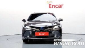 Toyota Camry 2.5 XLE HYBRID 2020 года из Южной Кореи