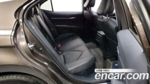 Toyota Camry 2.5 XLE HYBRID 2020 года из Южной Кореи