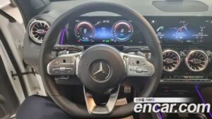 Mercedes-Benz EQB EQB300 4MATIC AMG LINE 2022 года из Южной Кореи
