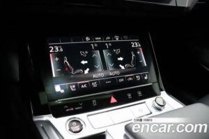 Audi e-tron 55 4WD Sportback 2022 года из Южной Кореи