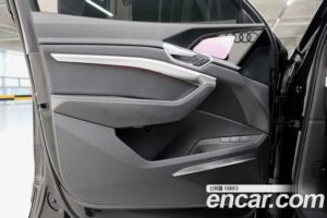 Audi e-tron 55 4WD Sportback 2022 года из Южной Кореи