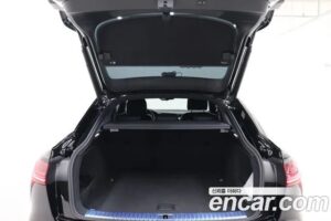 Audi e-tron 55 4WD Sportback 2022 года из Южной Кореи
