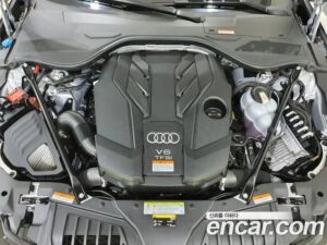 Audi A8 55 TFSI 4WD LWB 2021 года из Южной Кореи
