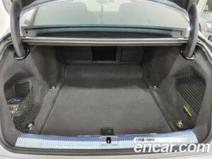 Audi A8 55 TFSI 4WD LWB 2021 года из Южной Кореи