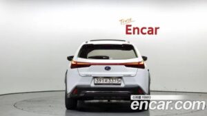 Lexus UX 2.0 F-Sport 2WD 2020 года из Южной Кореи