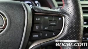 Lexus UX 2.0 F-Sport 2WD 2020 года из Южной Кореи