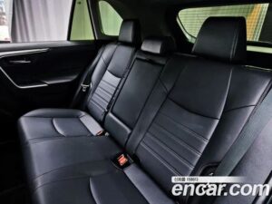 Toyota RAV4 2.5 2WD HYBRID 2022 года из Южной Кореи
