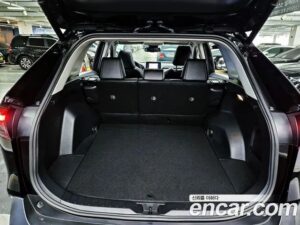 Toyota RAV4 2.5 2WD HYBRID 2022 года из Южной Кореи