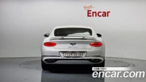 Bentley Continental 4.0 GT 2022 года из Южной Кореи