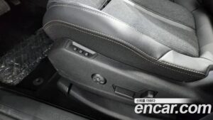 Peugeot 3008 1.5 BlueHDi GT Line 2021 года из Южной Кореи