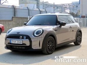 Mini Cooper GEN Z Edition 2022 года из Южной Кореи
