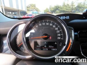 Mini Cooper GEN Z Edition 2022 года из Южной Кореи