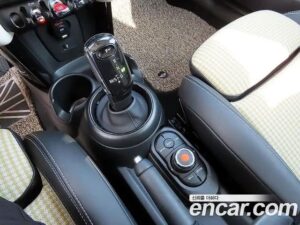 Mini Cooper GEN Z Edition 2022 года из Южной Кореи