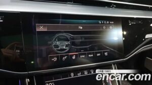 Audi A8 55 TFSI 4WD LWB 2020 года из Южной Кореи