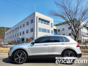 Volkswagen Tiguan 2.0 TDI Prestige 2020 года из Южной Кореи