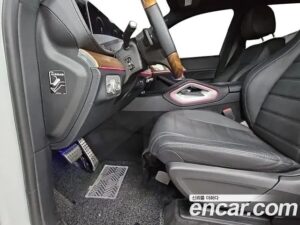Mercedes-Benz GLS-Class GLS400d 4MATIC 2021 года из Южной Кореи