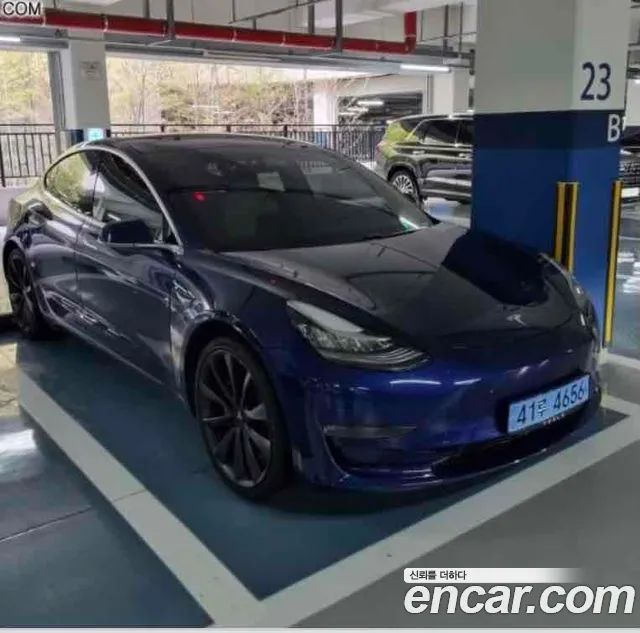 Tesla Model 3 Performance 2020 года из Кореи