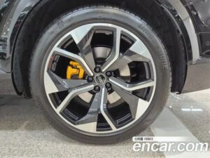 Audi e-tron S 2022 года из Южной Кореи