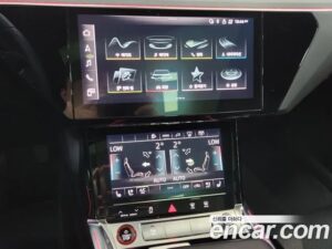 Audi e-tron S 2022 года из Южной Кореи