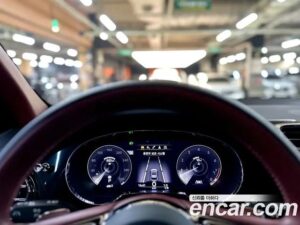 Bentley Bentayga 4.0 V8 2022 года из Южной Кореи