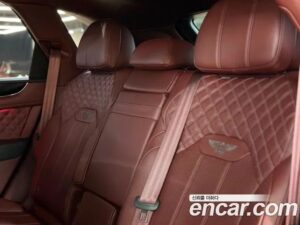 Bentley Bentayga 4.0 V8 2022 года из Южной Кореи