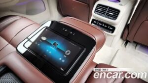 Mercedes-Benz GLS-Class Maybach GLS600 4MATIC MANUFACTURE 2022 года из Южной Кореи