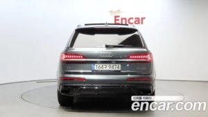 Audi Q7 55 TFSI 4WD Premium 2021 года из Южной Кореи