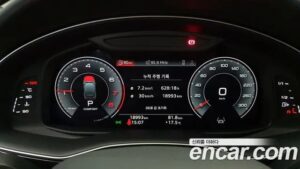 Audi Q7 55 TFSI 4WD Premium 2021 года из Южной Кореи