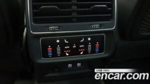 Audi Q7 55 TFSI 4WD Premium 2021 года из Южной Кореи