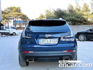 Cadillac XT4 2.0 Sport AWD 2021 года из Южной Кореи