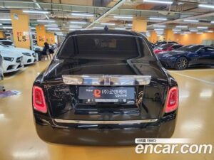 Rolls-Royce Phantom 6.7 EWB V12 2020 года из Южной Кореи