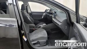 Volkswagen Golf 2.0 TDI Prestige 2022 года из Южной Кореи
