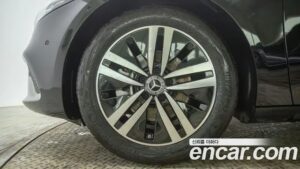 Mercedes-Benz A-Class A200d SEDAN 2022 года из Южной Кореи