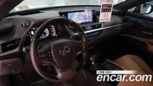 Lexus ES Executive 2021 года из Южной Кореи