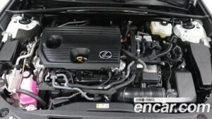 Lexus ES F-Sport 2022 года из Южной Кореи
