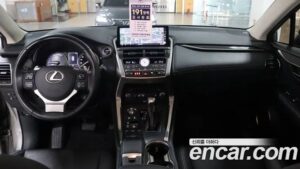 Lexus NX Executive 2020 года из Южной Кореи