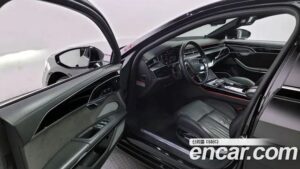 Audi A8 55 TFSI 4WD LWB 2020 года из Южной Кореи