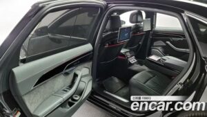 Audi A8 55 TFSI 4WD LWB 2020 года из Южной Кореи