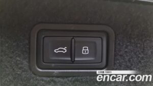 Audi A8 55 TFSI 4WD LWB 2020 года из Южной Кореи