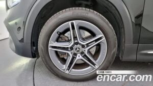 Mercedes-Benz GLB-Class GLB250 4MATIC 2020 года из Южной Кореи