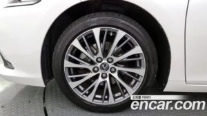 Lexus ES Luxury 2021 года из Южной Кореи