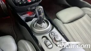 Mini Clubman JCW 2022 года из Южной Кореи