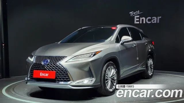 Lexus RX Executive 2021 года из Кореи
