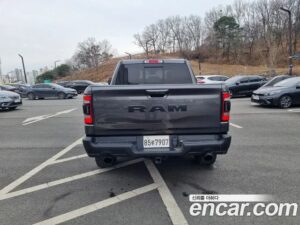 Dodge Ram Pick Up 5.7 2020 года из Южной Кореи