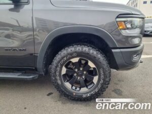 Dodge Ram Pick Up 5.7 2020 года из Южной Кореи