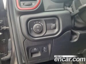 Dodge Ram Pick Up 5.7 2020 года из Южной Кореи