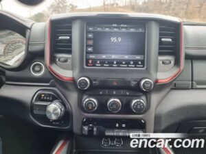 Dodge Ram Pick Up 5.7 2020 года из Южной Кореи