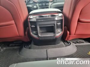 Dodge Ram Pick Up 5.7 2020 года из Южной Кореи