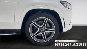Mercedes-Benz GLS-Class GLS400d 4MATIC 2022 года из Южной Кореи